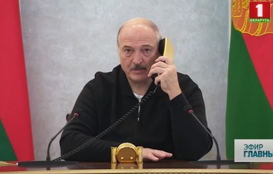 Лукашенко заявил, что умные люди 
