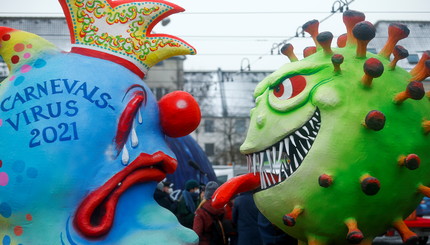 Коронавирус, политика и климат: карнавал Rose Monday отменили, но кукол показали