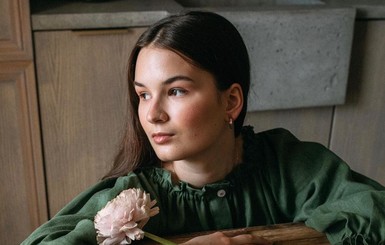 Маша Ефросинина поздравила дочь с 17-летием:  Ты самая необыкновенная девочка на свете