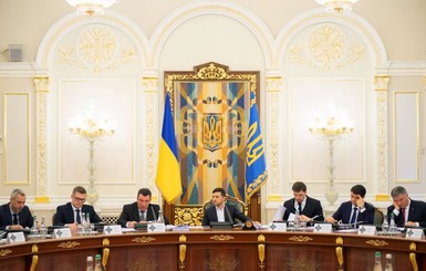Секретное заседание: СНБО ввел санкции против Виктора Медведчука, Оксаны Марченко и жены Тараса Козака