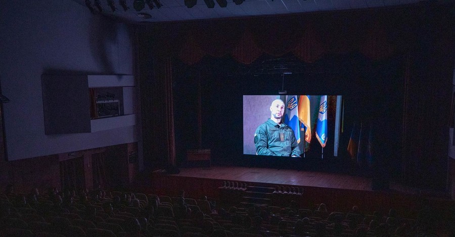 В Украине состоялся допремьерный показ фильма о нацгвардейце Маркиве