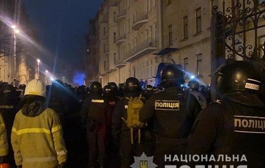 В Слуге Народа возмущены насилием и дерзким неуважением к правопорядку во время акции в поддержку Стерненко