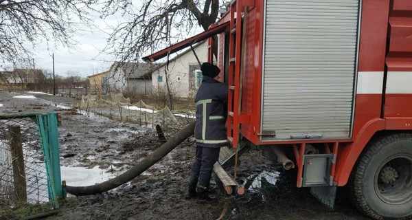 Четырем областям Украины грозят подтопления