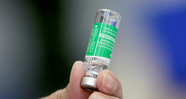 Столичный медик показал разницу между вакцинами Covishield и AstraZeneca