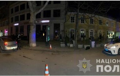 В центре Одессы произошла стрельба, ранены три человека