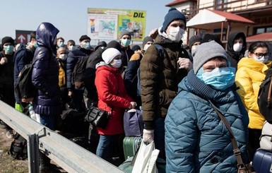 Почему украинцы уезжают на заработки за границу