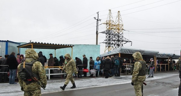 В Донецке людей пугают новой 