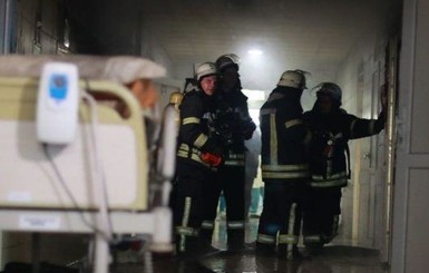 В Киеве произошел пожар в коронавирусной больнице