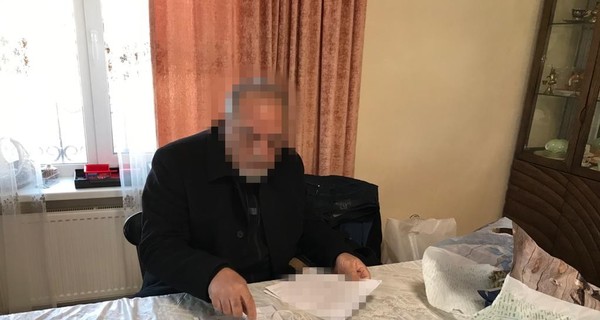 В Киеве выходцу из Сирии сообщили о подозрении за денежные переводы по 