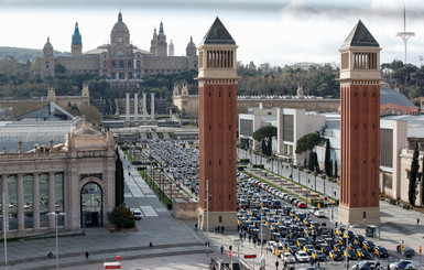 В Барселоне таксисты протестуют против Uber