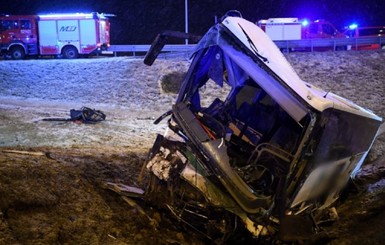 ДТП автобуса с украинцами в Польше произошло на месте похожей аварии в начале марта