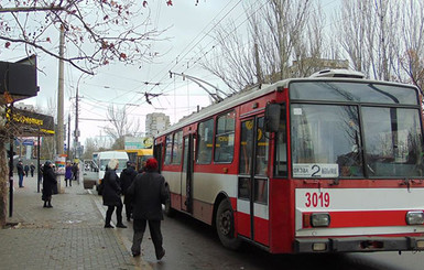 В Николаве введут спецпропуска для проезда в общественном транспорте