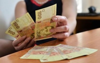 Украинцы оценили свои сбережения: опрос