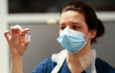 У умершего после вакцинации в Черновцах провизора подтвердился коронавирус