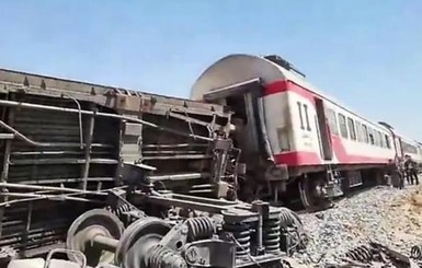 В Египте столкнулись два поезда, погибли более 30 пассажиров