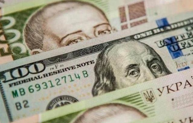 Курс валют на сегодня: доллар не подает признаков жизни