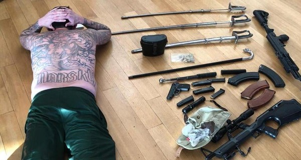 Бывший следователь и адвокат в Одессе заработали 27 миллионов, отнимая у людей квартиры