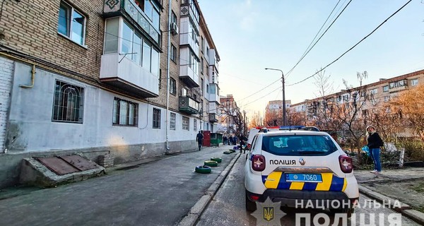 В Николаеве мужчина забаррикадировался в квартире с боевой гранатой