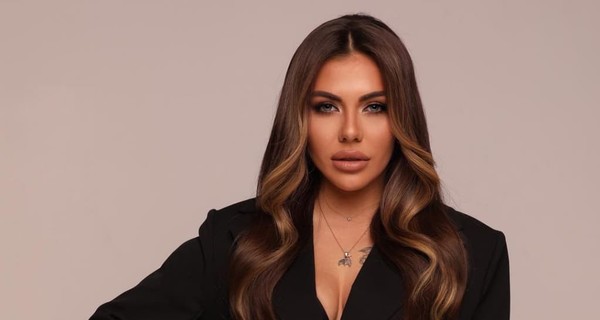 Блогерша София Стужук показала, как выглядит ее грудь после увеличения: Мне нужно менять все белье