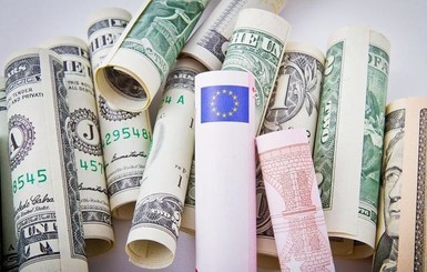 Курс валют на сегодня: евро взлетел выше психологической отметки