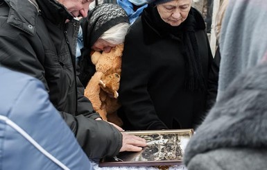 ОБСЕ побывали на месте гибели ребенка на Донбассе и узнали новые подробности