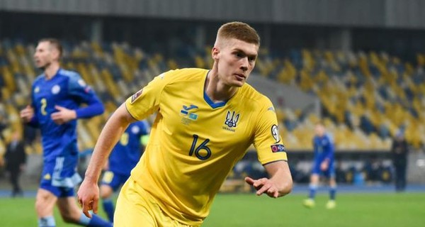 Нападающий сборной Украины заплатил 300 евро штрафа в Дании