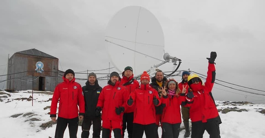 Украинские айтишники подарили полярной станции 