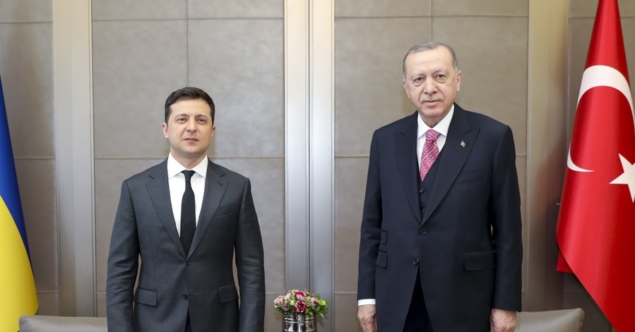 Эрдоган на встрече с Зеленским поддержал “Крымскую платформу” ради спокойствия в Черном море