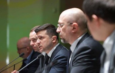 НАПК тщательно проверит декларации Зеленского, Шмыгаля, Степанова и еще 13 министров