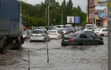 В Ростове из-за потопа погиб подросток