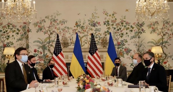 Глава МИД Украины Кулеба встретился в Брюсселе с госсекретарем США Блинкеном