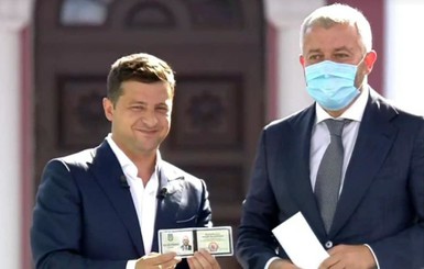 Кировоградского губернатора уволят менее чем через год после назначения