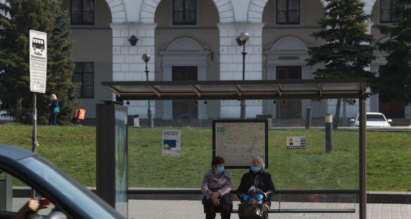 Коронавирус в Украине стал смертельнее, заболеваемость выросла в три раза