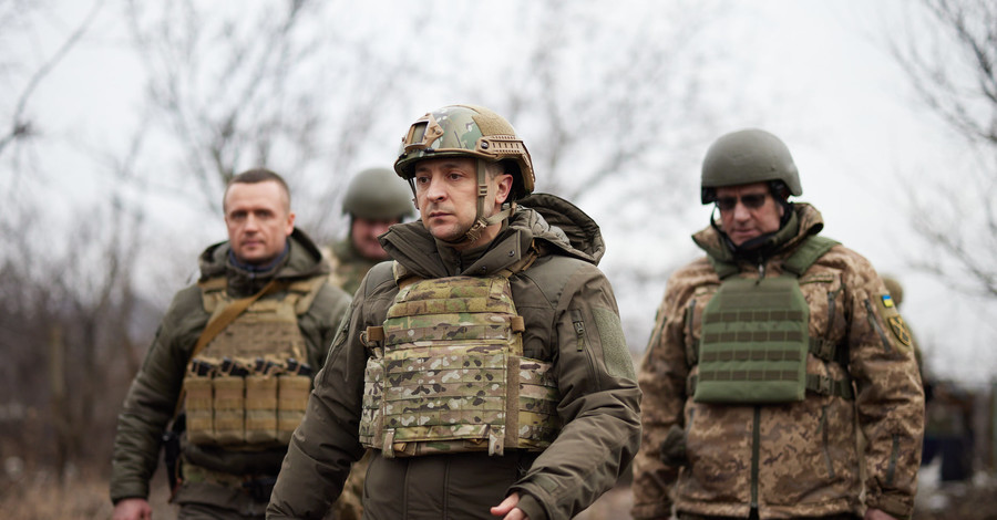 Зеленский: Украина начеку, но приветствует уменьшение войск на границе 