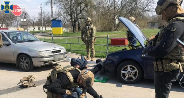 СБУ задержала организатора преступной группы, которая подделывала паспорта стран Евросоюза