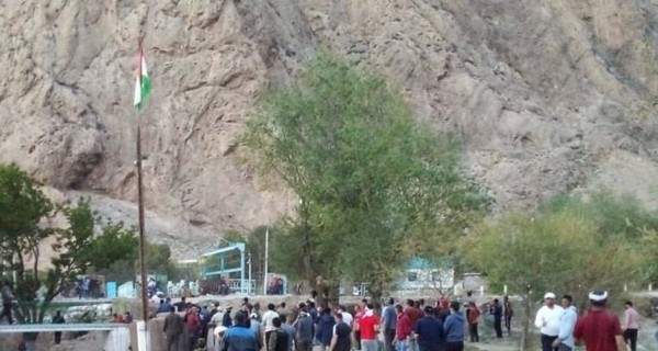 Конфликт Таджикистана и Кыргызстана: два раза в год не могут поделить воду