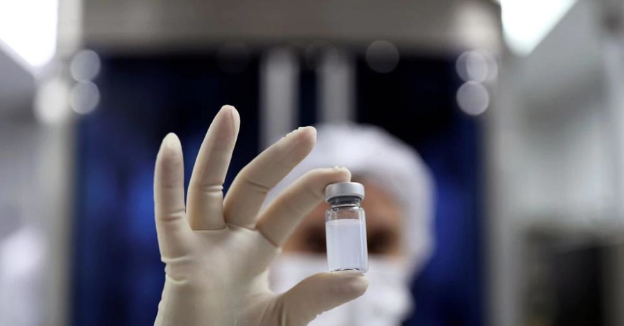 Беларусь получила собственную вакцину от коронавируса
