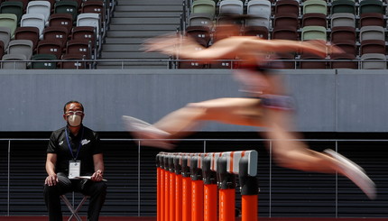 Тестовые соревнования финала женского бега на 400 метров с барьерами Олимпийских игр 2020 года в Токио