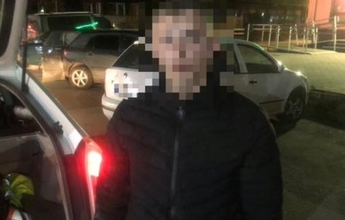 Во время погони в Одессе водитель протаранил  девять автомобилей