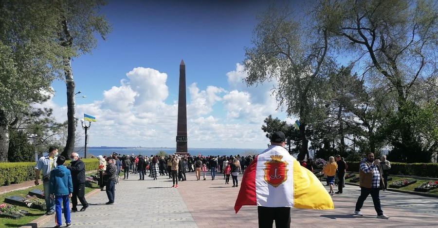 День победы в Украине: В Харькове выставка ретро-техники, а Киев остался без парада