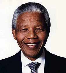 90-летие Нельсона Манделы празднует весь мир 