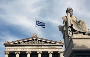 В посольстве заявили, что въезд в Грецию для туристов из Украины пока закрыт