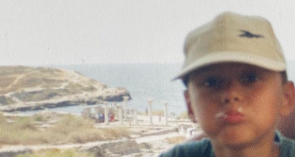 ALEKSEEV в день рождения показал свои детские фотографии