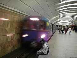 Киевлянин в метро оказался самоубийцей 