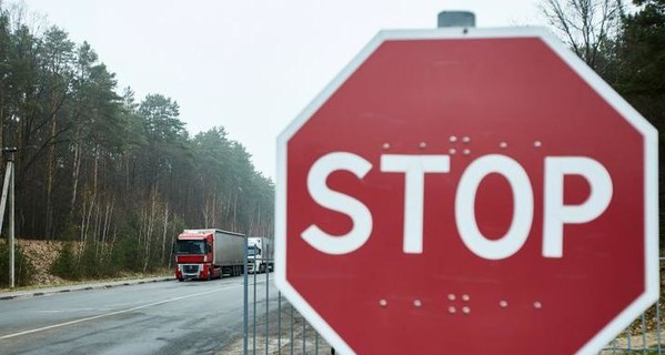 Беларусь ввела денежный сбор за пересечение границы на авто