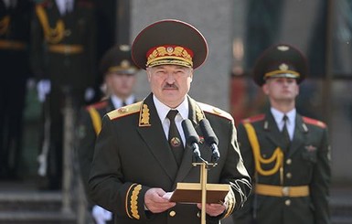 Лукашенко расширил список запретных тем в СМИ и разрешил отключать электричество в стране