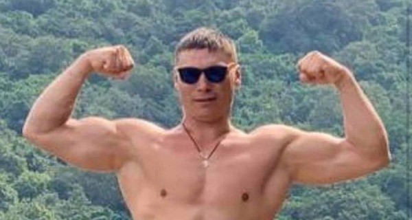 Антон Геращенко разыскивает водителя-качка, напавшего с битой на чужую машину