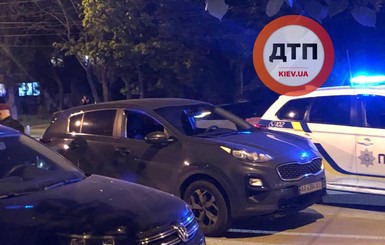 Ночная погоня в Киеве: полиция преследовала иностранцев, устроивших стрельбу и четыре аварии