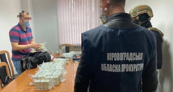 Задержаны мошенники, которые за 3,5 миллиона долларов обещали пост главы Кировоградской ОГА