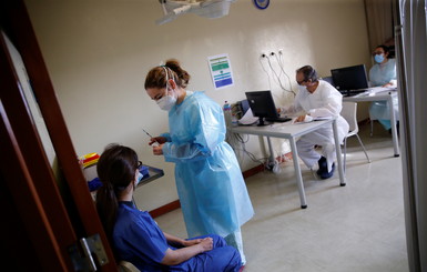 За сутки в Украине вакцинировано более 16 тысяч украинцев